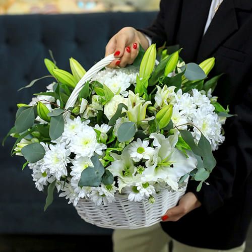 Пока мы молоды от 6 720 руб.